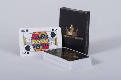 Karty Korona królów. Wydawca: Telewizja Polska S.A.. SmakLiter.pl Opakowanie Karty Korona królów