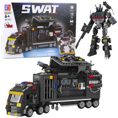 Opakowanie Klocki konstrukcyjne Pojazd SWAT robot 8w1 826el