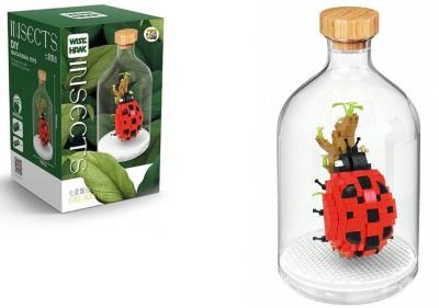 Opakowanie Klocki owad w butelce biedronka