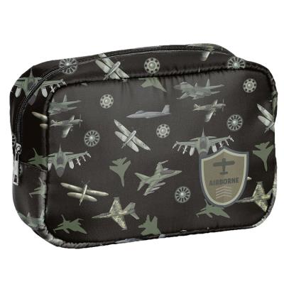 Kosmetyczka Samolot PP25MP-442. Wydawca: Paso. SmakLiter.pl Opakowanie Kosmetyczka Samolot PP25MP-442