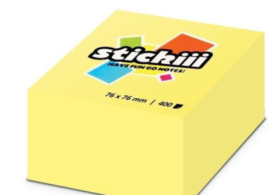 Kostka samoprzylepna 76x76mm 400K żółta. Wydawca: Alfa Pastello. SmakLiter.pl Opakowanie Kostka samoprzylepna 76x76mm 400K żółta