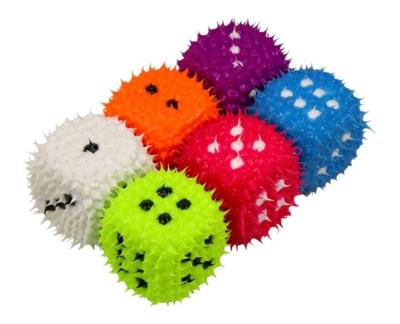 Opakowanie Kostka z kolcami Drop Dot 6,5 cm mix