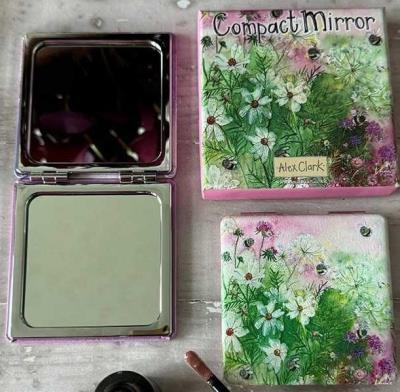 Opakowanie Lusterko Pszczoły latem