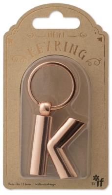 Metalowy brelok do kluczy litera K Keyring. Wydawca: IF. SmakLiter.pl Opakowanie Metalowy brelok do kluczy litera K Keyring