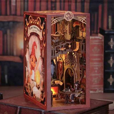 Opakowanie Miniaturowy domek Book Nook Pokój Wspólny Szkoły Magii