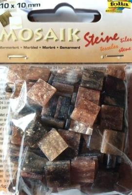Mozaika kamyczki marmurkowe 10x10mm brązowa. Wydawca: Galeria Hobby. SmakLiter.pl Opakowanie Mozaika kamyczki marmurkowe 10x10mm brązowa