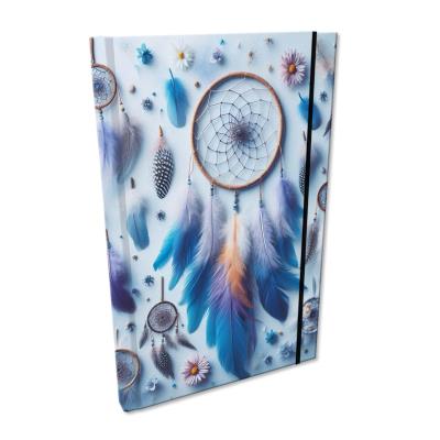 Notes A5 kratka z gumką Soft Touch Łapacze Snów Blue. Wydawca: EV-Corp. SmakLiter.pl Opakowanie Notes A5 kratka z gumką Soft Touch Łapacze Snów Blue