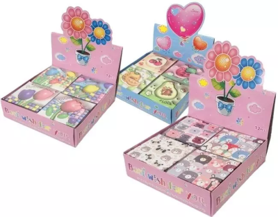 Notes A6 MIX. Wydawca: Merkpol. SmakLiter.pl Opakowanie Notes A6 MIX