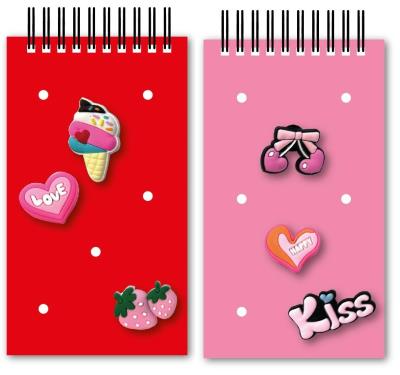 Opakowanie Notes na spirali 15x8,5cm z przypinkami mix