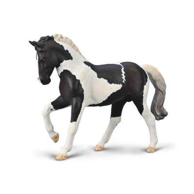 Ogier ciepłokrwisty Czarny Tobiano. Wydawca: Collecta. SmakLiter.pl Opakowanie Ogier ciepłokrwisty Czarny Tobiano