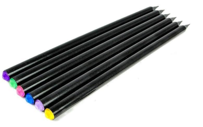 Ołówek 6 kolorów. Wydawca: ADAR. SmakLiter.pl Opakowanie Ołówek 6 kolorów