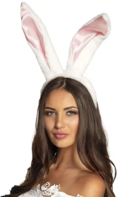 Opaska duże uszy Królika biało-różowe. Wydawca: Boland. SmakLiter.pl Opakowanie Opaska duże uszy Królika biało-różowe