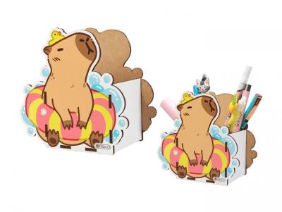 Organizer na biurko Kapibara. Wydawca: CRESCO. SmakLiter.pl Opakowanie Organizer na biurko Kapibara