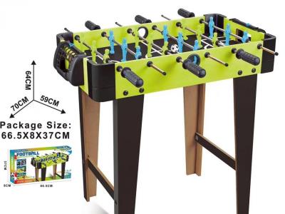 Piłkarzyki drewno długie nóżki 70x59x64cm. Wydawca: Madej. SmakLiter.pl Opakowanie Piłkarzyki drewno długie nóżki 70x59x64cm