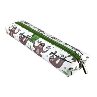 Piórnik szkolny młodzieżowy student jamnik Leniwce. Wydawca: EV-Corp. SmakLiter.pl Opakowanie Piórnik szkolny młodzieżowy student jamnik Leniwce