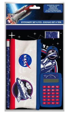 Piórnik z kalkulatorem Nasa. Wydawca: Diakakis. SmakLiter.pl Opakowanie Piórnik z kalkulatorem Nasa