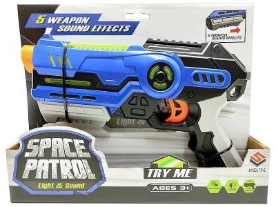 Pistolet kosmiczny na baterie MIX. Wydawca: ADAR. SmakLiter.pl Opakowanie Pistolet kosmiczny na baterie MIX