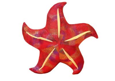 Opakowanie Poduszka pluszowa rozwgwiazda czerwona 45cm