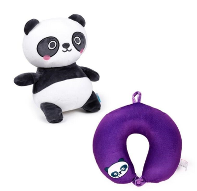 Poduszka podróżna i pluszowa zabawka 2w1 Panda. Wydawca: PUCKATOR. SmakLiter.pl Opakowanie Poduszka podróżna i pluszowa zabawka 2w1 Panda