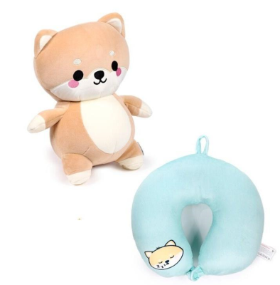 Poduszka podróżna i pluszowa zabawka 2w1 Pies. Wydawca: PUCKATOR. SmakLiter.pl Opakowanie Poduszka podróżna i pluszowa zabawka 2w1 Pies