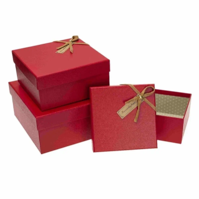 Pudełko kwadrat z kokardą 3szt czerwony ROZETTE. Wydawca: ROZETTE. SmakLiter.pl Opakowanie Pudełko kwadrat z kokardą 3szt czerwony ROZETTE