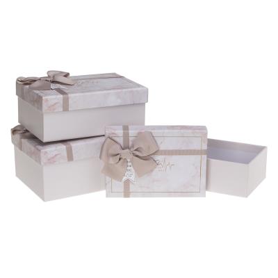 Pudełko prezentowe z kokardą 3szt marmur ROZETTE. Wydawca: ROZETTE. SmakLiter.pl Opakowanie Pudełko prezentowe z kokardą 3szt marmur ROZETTE