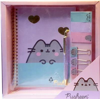 Pusheen zestaw prezentowy. Wydawca: Pusheen. SmakLiter.pl Opakowanie Pusheen zestaw prezentowy