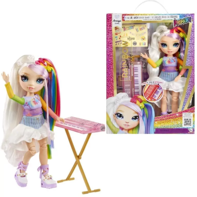 Rainbow High Jr High Fashion Dolls - Amaya. Wydawca: MGA. SmakLiter.pl Opakowanie Rainbow High Jr High Fashion Dolls - Amaya