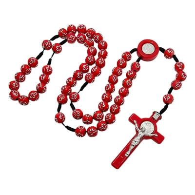 Opakowanie Różaniec paciorek z krzyżykami czerwony