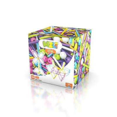 Stik Pink 150 sztuk. Wydawca: MELI. SmakLiter.pl Opakowanie Stik Pink 150 sztuk