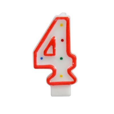 Świeczka cyferka 4 kropki. Wydawca: ARPEX. SmakLiter.pl Opakowanie Świeczka cyferka 4 kropki