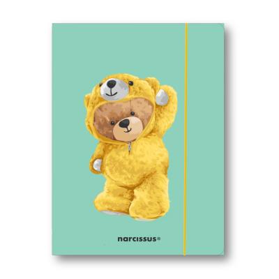 Teczka A4+ z gumką Teddies&Miś w dresiku. Wydawca: Narcissus. SmakLiter.pl Opakowanie Teczka A4+ z gumką Teddies&Miś w dresiku