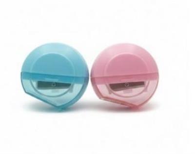 Opakowanie Temperówka plastikowa podwójna mix