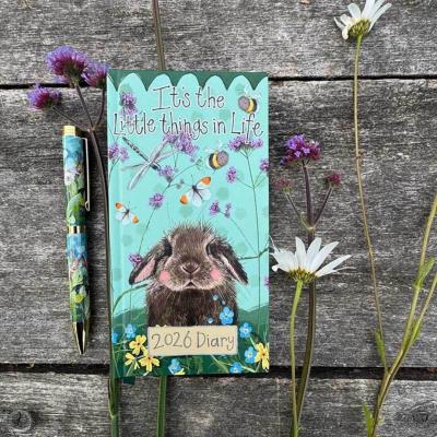 Terminarz 2026 kieszonkowy Króliczek. Wydawca: Alex Clark. SmakLiter.pl Opakowanie Terminarz 2026 kieszonkowy Króliczek