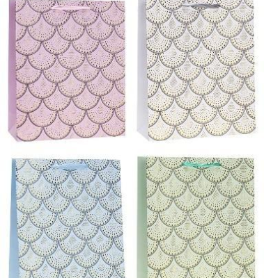 Opakowanie Torebka ozdobna 18x23x8cm hot-stamp mix ROZETTE