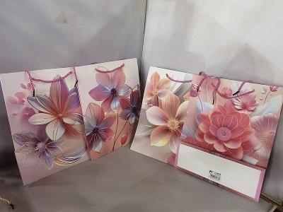 Opakowanie Torebka prezentowa 32x26x10cm MIX