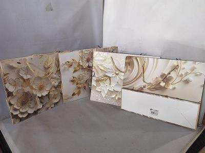 Opakowanie Torebka prezentowa 32x26x11cm MIX