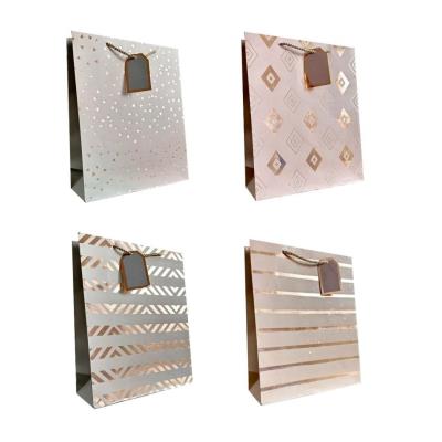 Torebka prezentowa uniwersalna S metal mix. Wydawca: JU-PITER. SmakLiter.pl Opakowanie Torebka prezentowa uniwersalna S metal mix