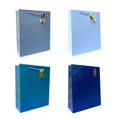 Torebka prezentowa uniwersalna S z tłoczeniem mix. Wydawca: JU-PITER. SmakLiter.pl Opakowanie Torebka prezentowa uniwersalna S z tłoczeniem mix