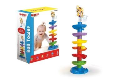 Wieża-zjeżdżalnia z piłeczkami. Wydawca: Dolu. SmakLiter.pl Opakowanie Wieża-zjeżdżalnia z piłeczkami