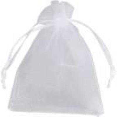 Woreczki z organzy sakiewki 9x13cm 6szt. Wydawca: Titanum. SmakLiter.pl Opakowanie Woreczki z organzy sakiewki 9x13cm 6szt