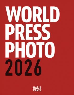 Okładka książki World Press Photo Yearbook 2026