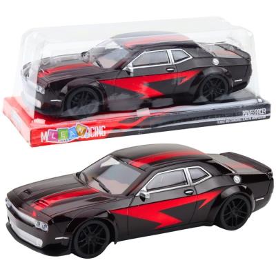 Opakowanie Wyścigówka z napędem i błyszczącą karoserią
