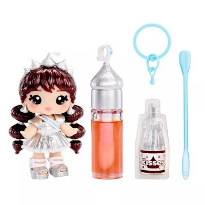 Yummiland Lip Gloss Doll - Coco Kisses. Wydawca: MGA. SmakLiter.pl Opakowanie Yummiland Lip Gloss Doll - Coco Kisses