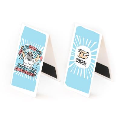 Zakładka magnetyczna WILQ - Z nosem w książce. Wydawca: Molom. SmakLiter.pl Opakowanie Zakładka magnetyczna WILQ - Z nosem w książce