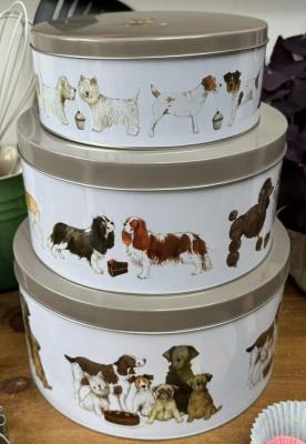 Zestaw 3 puszek 6 psów. Wydawca: Alex Clark. SmakLiter.pl Opakowanie Zestaw 3 puszek 6 psów