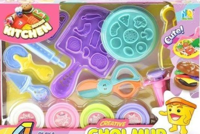 Zestaw ciastoliny. Wydawca: Merkpol. SmakLiter.pl Opakowanie Zestaw ciastoliny