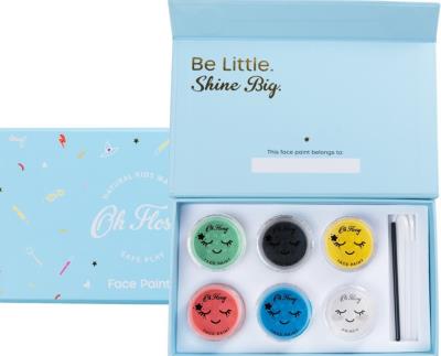 Opakowanie Zestaw do makijażu z akcesoriami