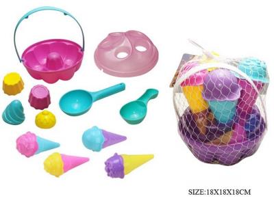 Zestaw do piasku 16el. Wydawca: Madej. SmakLiter.pl Opakowanie Zestaw do piasku 16el