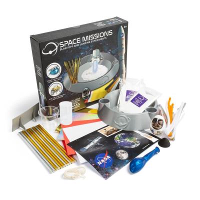 Zestaw doświadczalny Nasa. Wydawca: RMS. SmakLiter.pl Opakowanie Zestaw doświadczalny Nasa